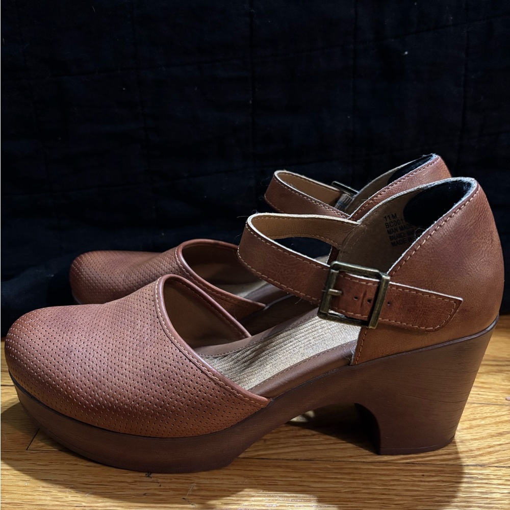 boc Women's Brown Platform Mary Jane Shoes